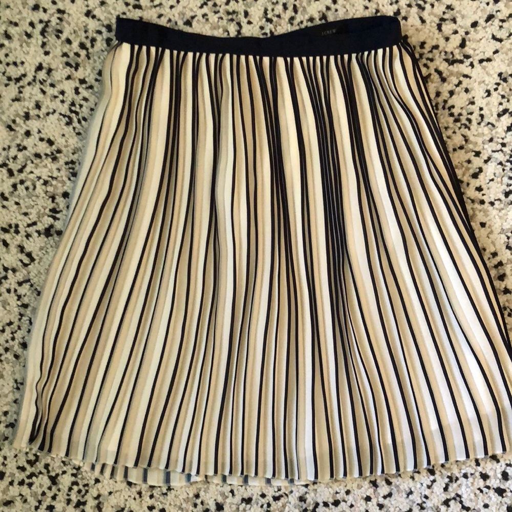 J crew pleated skirt
